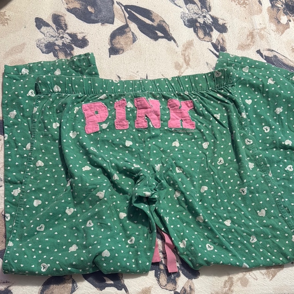 Vintage PINK Victoria's Secret Green Heart-Print Pajama Pants
